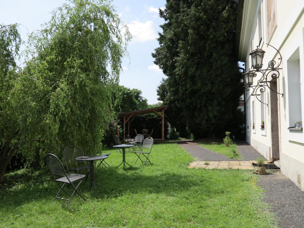Zamecky Penzion Sloup Sloup  Buitenkant foto